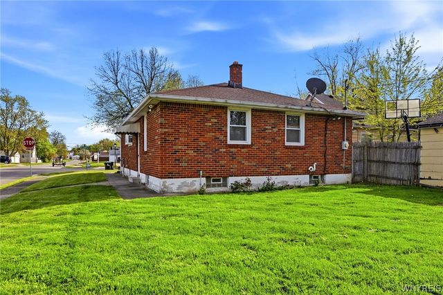 180 Mcconkey Drive, Tonawanda, NY 14223
