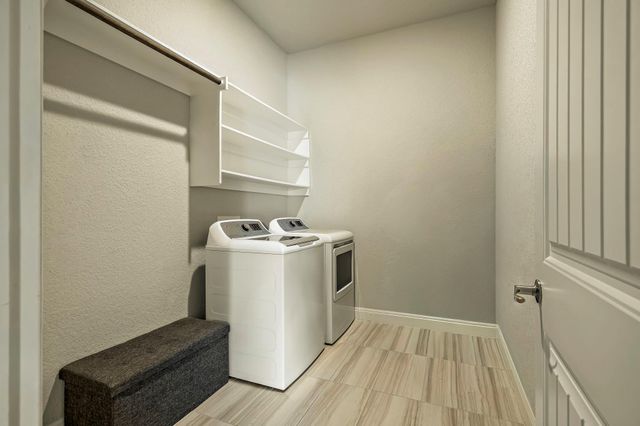 2021 Bear Creek DR, Leander, TX 78641