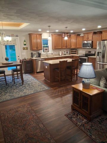 2348 E Ruritan RD, Roanoke, VA 24012