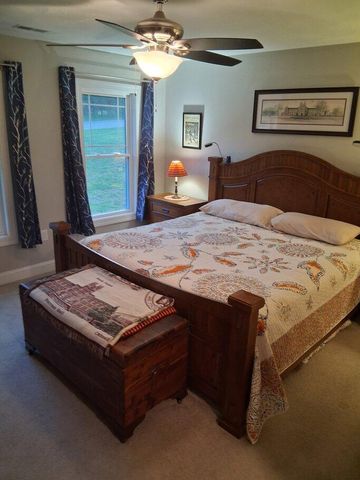 2348 E Ruritan RD, Roanoke, VA 24012