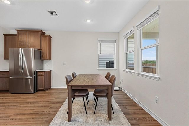 2911 St Regis DR, Pflugerville, TX 78660