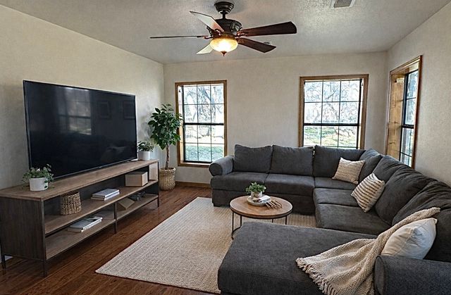 650 Highway 3200, Comanche, TX 76442