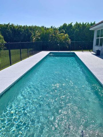 4793 Four Lakes Circle, Vero Beach, FL 32968