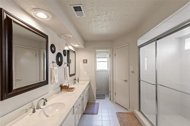 11818 Laneview Drive, Houston, TX 77070