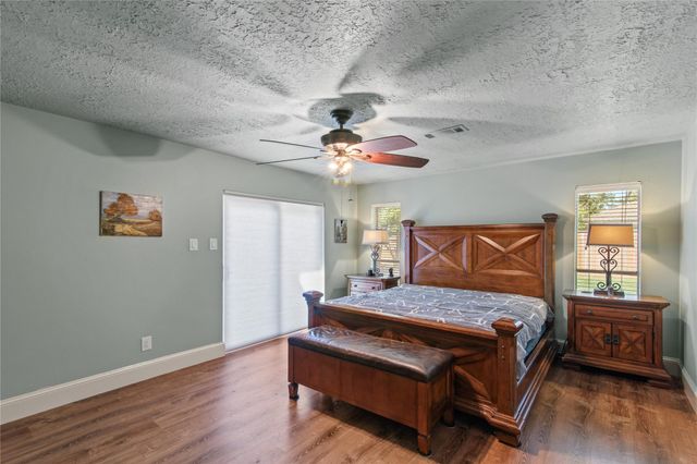 11818 Laneview Drive, Houston, TX 77070