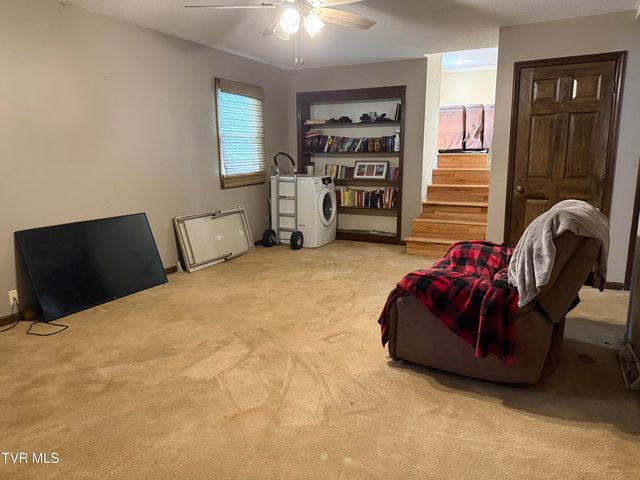 5 Overlook Court, Johnson City, TN 37604