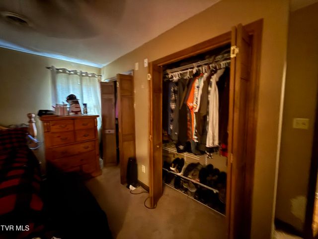 5 Overlook Court, Johnson City, TN 37604