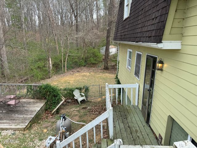 5 Overlook Court, Johnson City, TN 37604