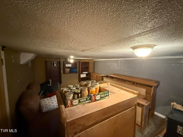 5 Overlook Court, Johnson City, TN 37604