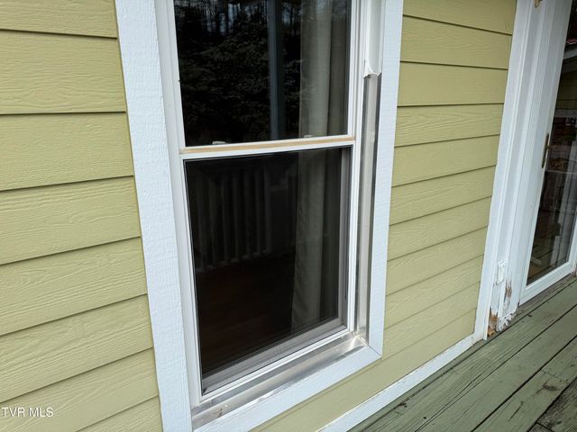 5 Overlook Court, Johnson City, TN 37604