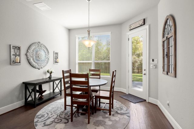 8518 Tombron Grove Road, Magnolia, TX 77354