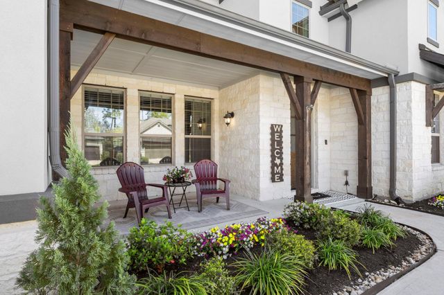 8518 Tombron Grove Road, Magnolia, TX 77354