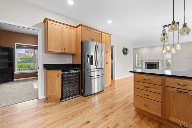 118 Snowflake Circle, Camillus, NY 13031