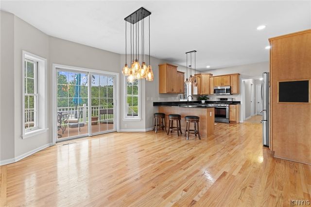 118 Snowflake Circle, Camillus, NY 13031