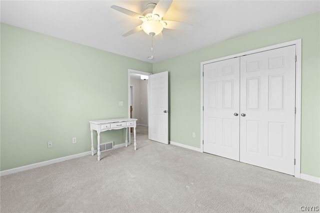 118 Snowflake Circle, Camillus, NY 13031