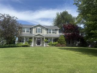 118 Snowflake Circle, Camillus, NY 13031