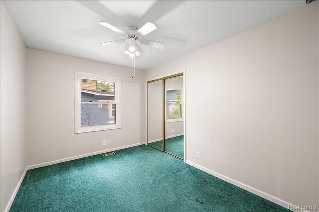 13358 Laplaisance Woods Street, La Salle Township, MI 48145