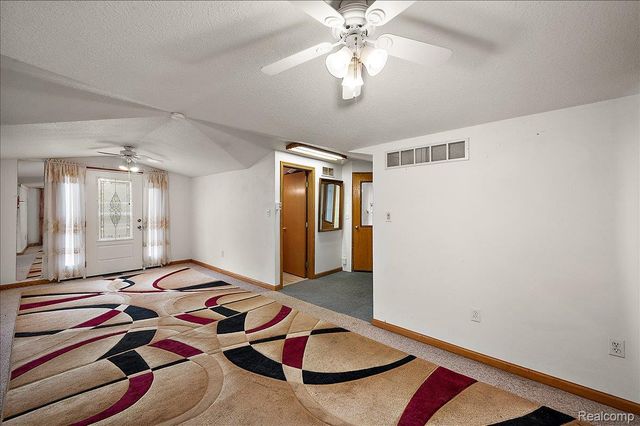 13358 Laplaisance Woods Street, La Salle Township, MI 48145