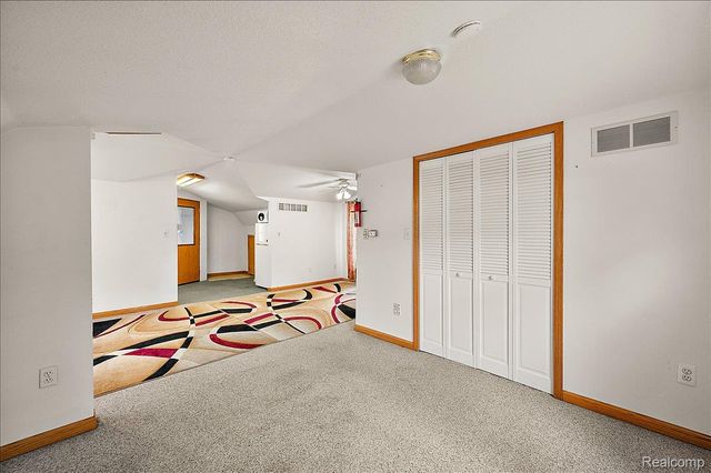 13358 Laplaisance Woods Street, La Salle Township, MI 48145