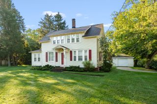398 W Napier Avenue, St. Joseph Twp, MI 49022