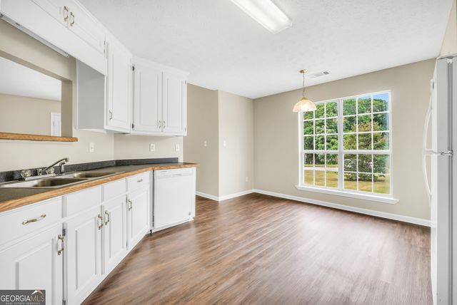 2001 Big Cypress Lane, Locust Grove, GA 30248