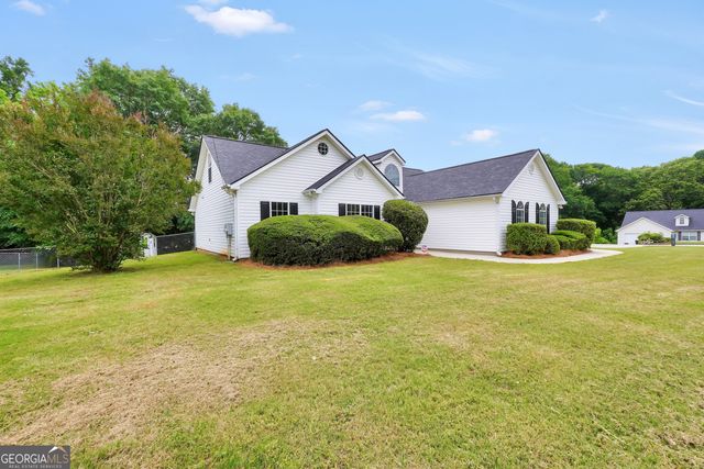 2001 Big Cypress Lane, Locust Grove, GA 30248