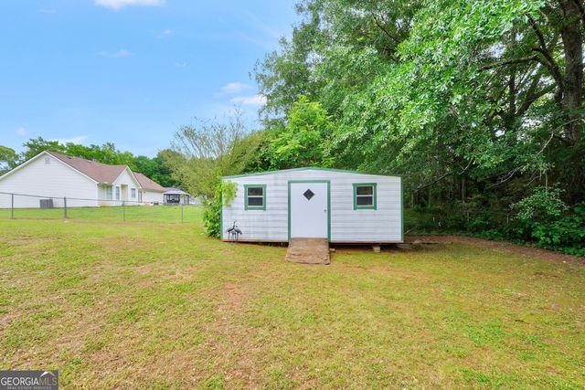 2001 Big Cypress Lane, Locust Grove, GA 30248