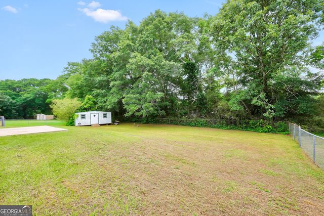2001 Big Cypress Lane, Locust Grove, GA 30248