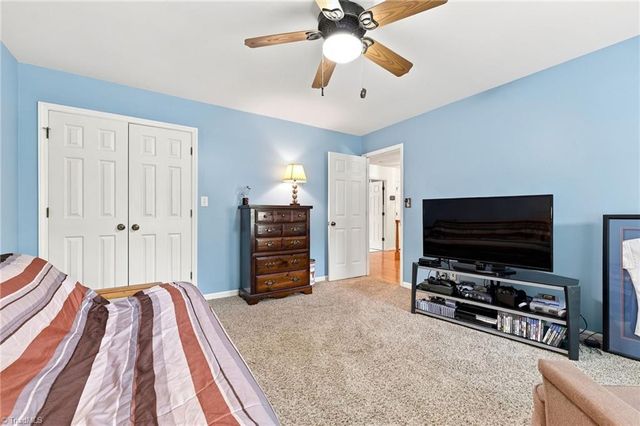 2019 La Dora Drive, High Point, NC 27265