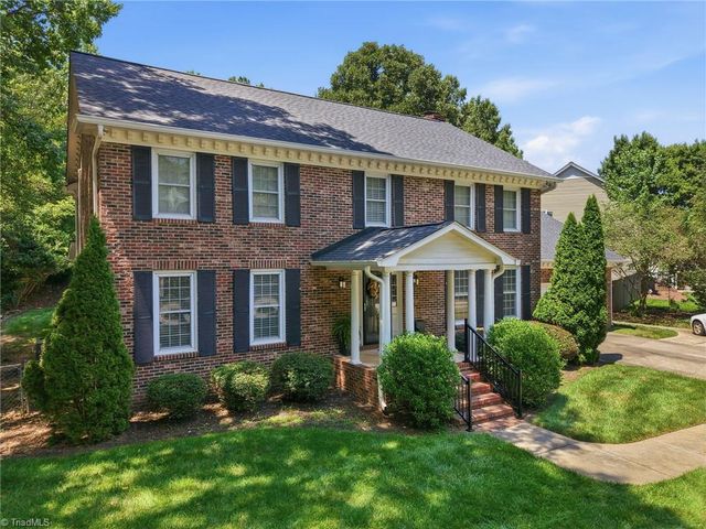 2019 La Dora Drive, High Point, NC 27265