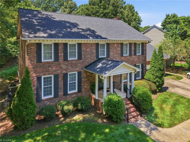 2019 La Dora Drive, High Point, NC 27265