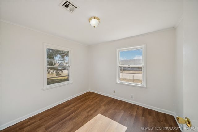 946 S Reavis Road, Claremore, OK 74017