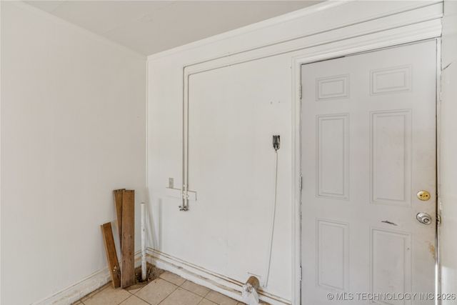 946 S Reavis Road, Claremore, OK 74017