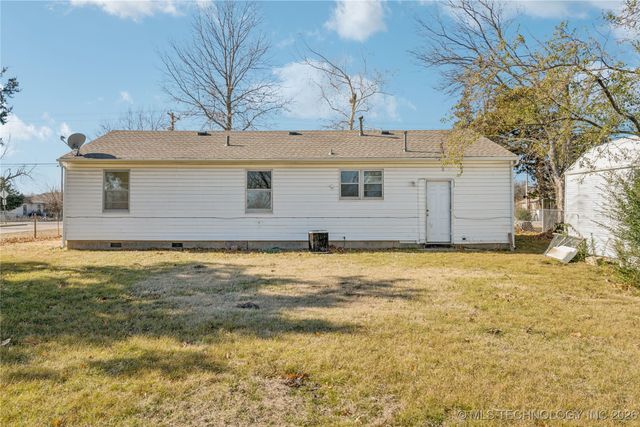 946 S Reavis Road, Claremore, OK 74017