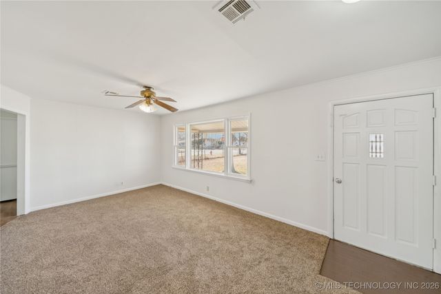 946 S Reavis Road, Claremore, OK 74017