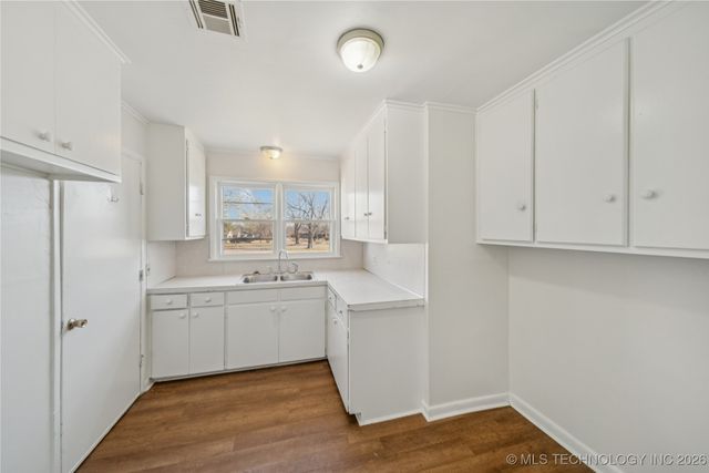 946 S Reavis Road, Claremore, OK 74017