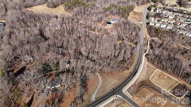 173 Rocky River Road, Mooresville, NC 28115