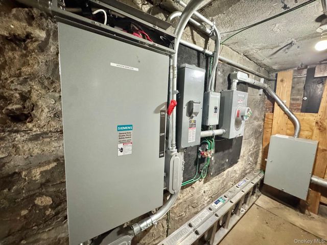 159 Tehama 1239-1243 36th Street Street, Brooklyn, NY 11218