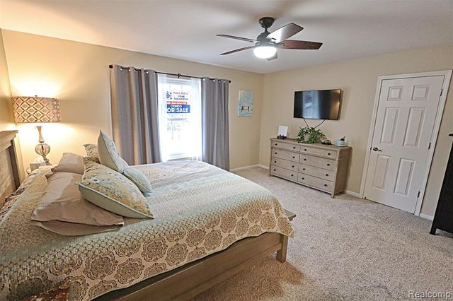 10139 Ridge Run Street 9, Howell, MI 48855