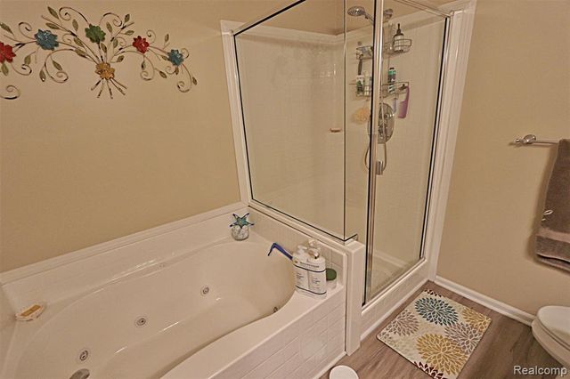 10139 Ridge Run Street 9, Howell, MI 48855