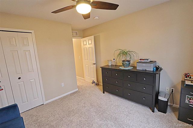 10139 Ridge Run Street 9, Howell, MI 48855