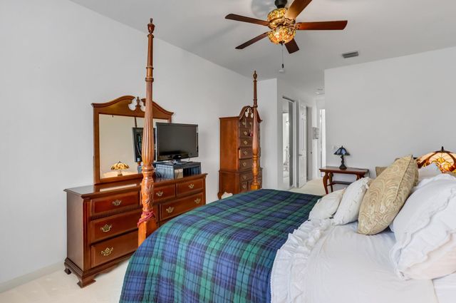 2281 Egret Cove Drive, West Palm Beach, FL 33411