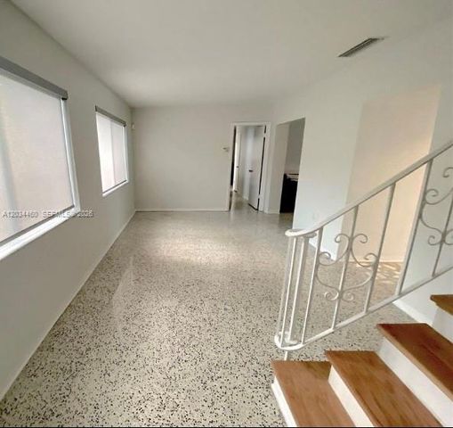 400 Miller Rd, Coral Gables, FL 33146