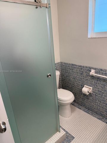400 Miller Rd, Coral Gables, FL 33146