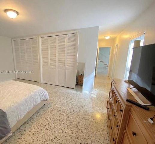 400 Miller Rd, Coral Gables, FL 33146