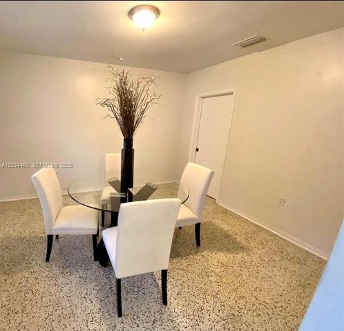 400 Miller Rd, Coral Gables, FL 33146