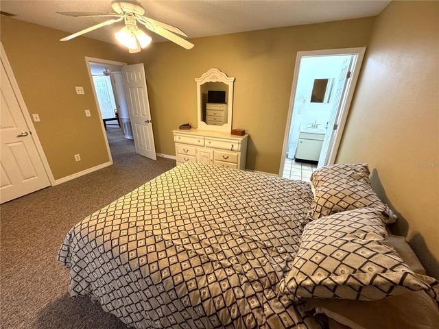 4158 66TH STREET CIRCLE W 4158, Bradenton, FL 34209