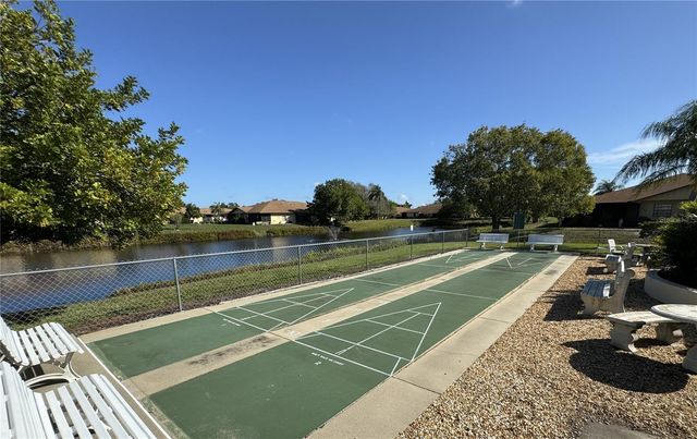 4158 66TH STREET CIRCLE W 4158, Bradenton, FL 34209