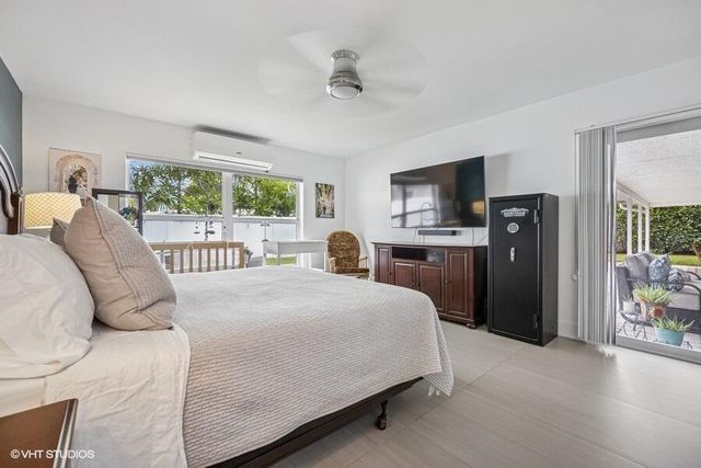 746 SW 2nd Street, Boca Raton, FL 33486