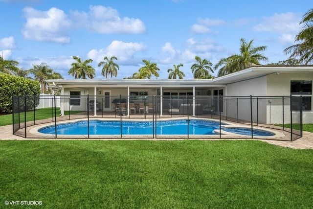 746 SW 2nd Street, Boca Raton, FL 33486